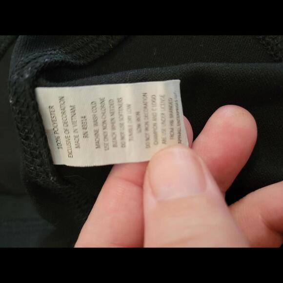 University of Chicago CHAMPION small black stretchy jacket - Picture 3 of 3